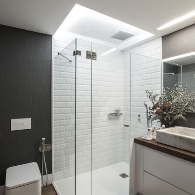 Instalar una mampara de ducha