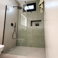 Ducha con nuevo revestimiento Verde