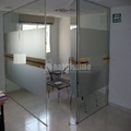 Mamparas de oficina.