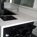 ENCIMERA SILESTONE CON CANTO INGLETE DE 5 CM blanca
