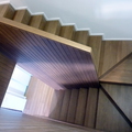Escalera de madera