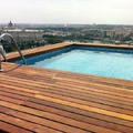 Madera IPE en piscina del ático 