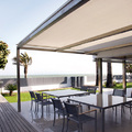 Pérgola con toldo veranda