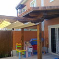 PORCHE CON TEJA Y PERGOLA CON TOLDO