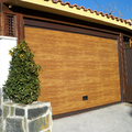 puerta de garaje seccional madera