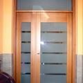 Puerta principal de vivienda