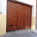Puerta Seccional Mod. Imitacion Madera Clara