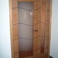 Puertas de interior en roble barnizado con cristal mate