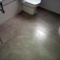 Suelo de baño microcemento