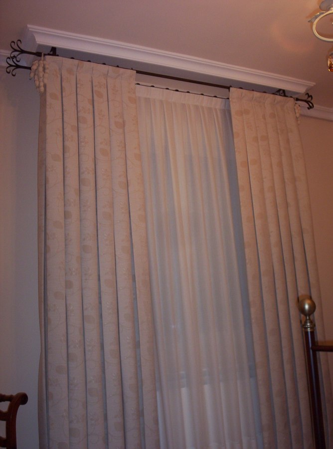 cortinas y visillo en barra