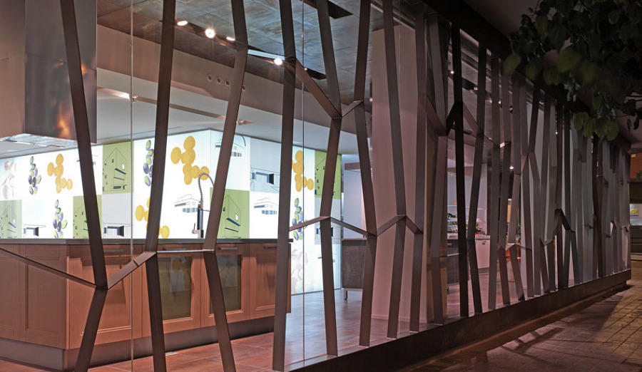 Exposición cocinas Gellida. Benicarló. Castellón 2005