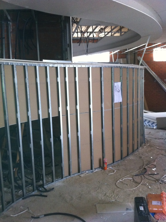 Tabiques y techos con forma decoracion