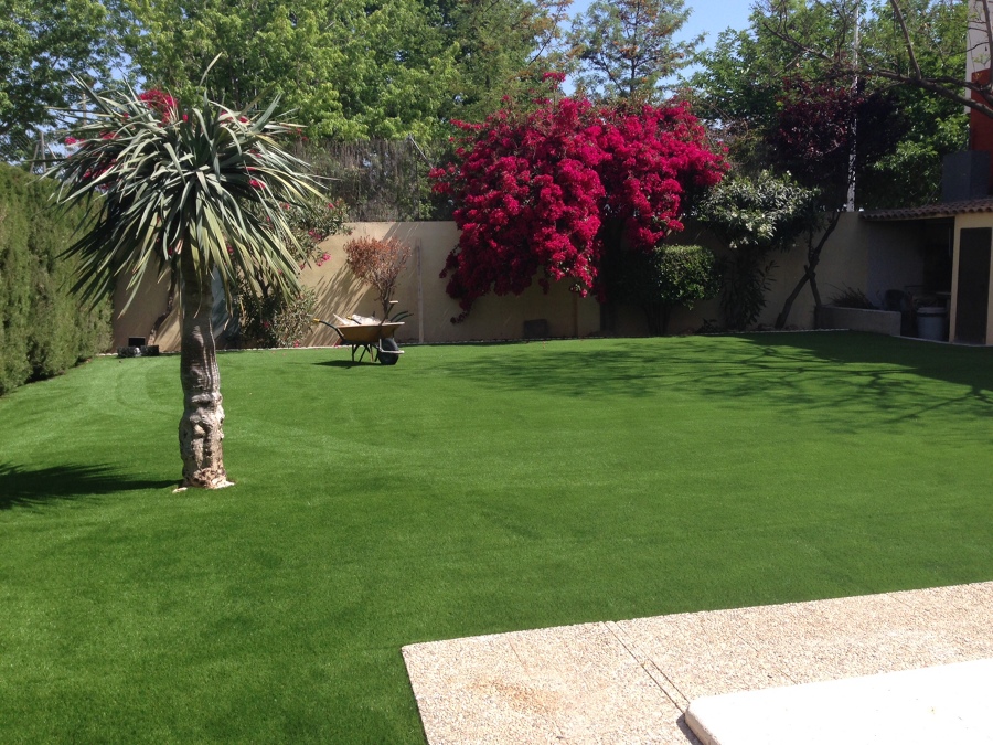 Instalacion de cesped artificial Montesano