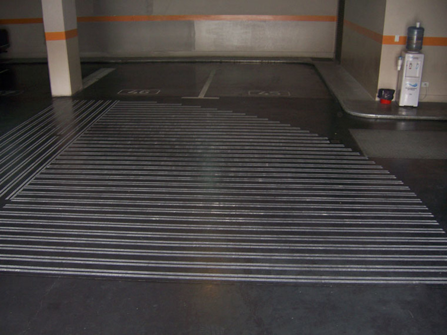 Suelo Tallado Antideslizante