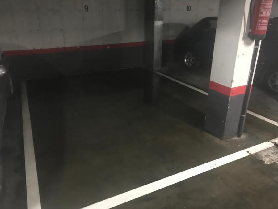 Limpieza de plaza de garaje