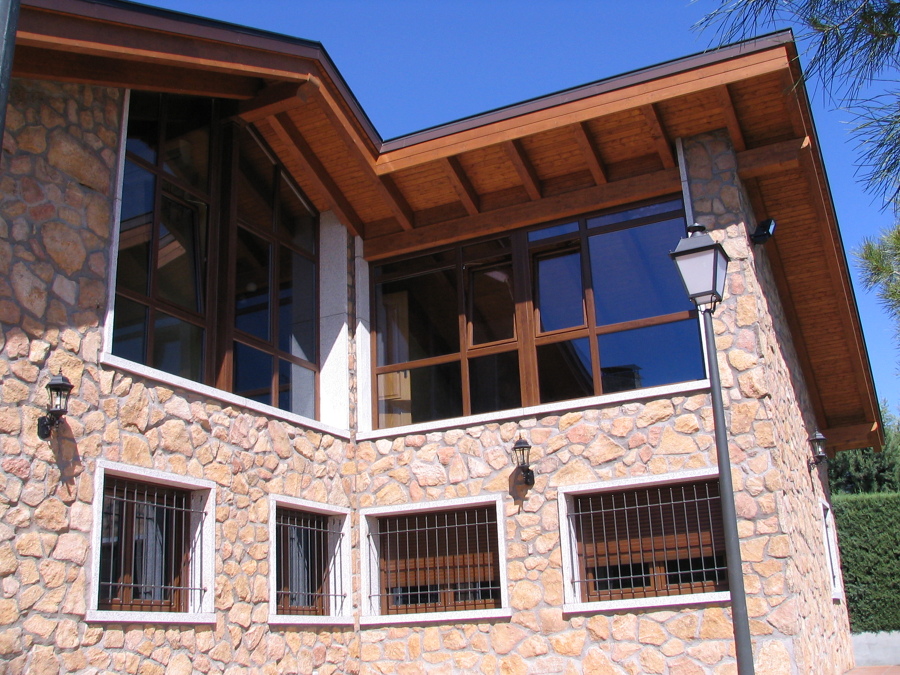 Cubierta de madera unifamiliar