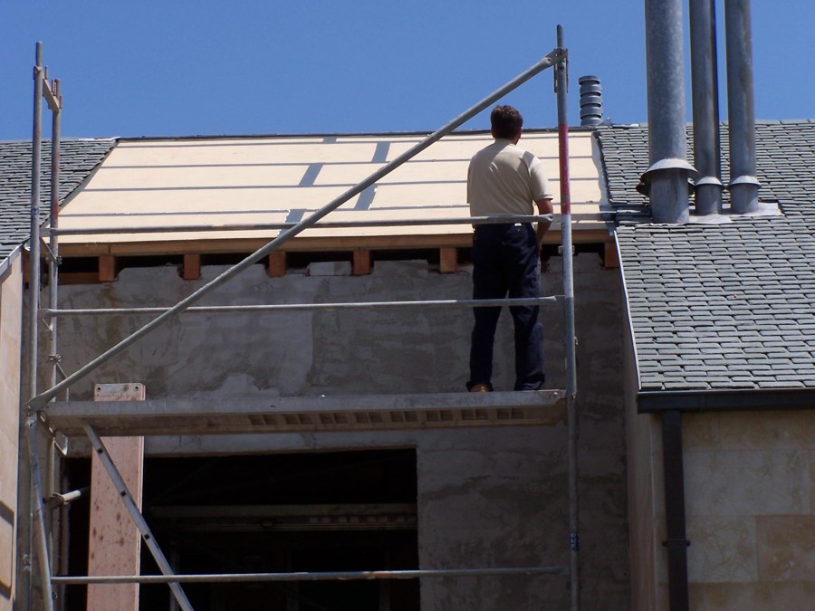 Construcción de cubierta y cierre deterraza