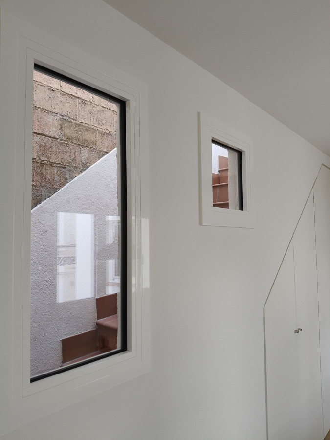 Ventanas fijas en aluminio con rotura de puente térmico