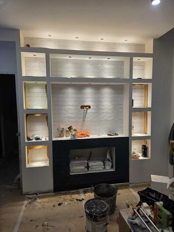 Salón reformado con mueble de pladur