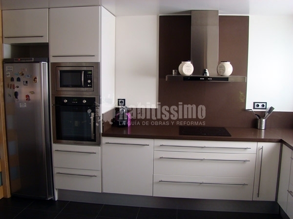 mueble cocina lacado en blanco