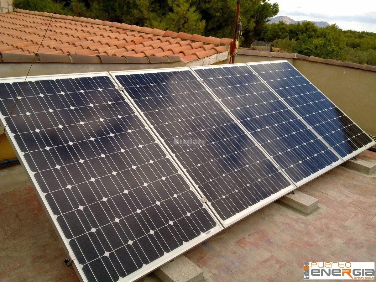 Placas Solares, Energía Solar, Energía Eólica