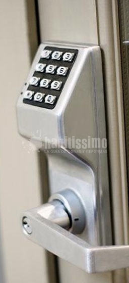 Cerrajeros, Cerrajería, Cerraduras