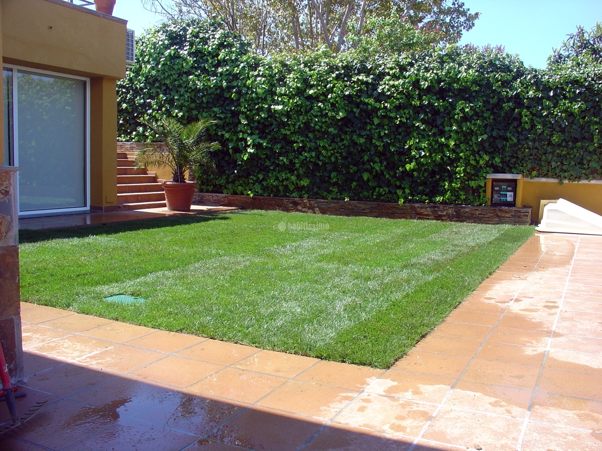 Jardineros, Mantenimiento Jardines, Tala Árboles