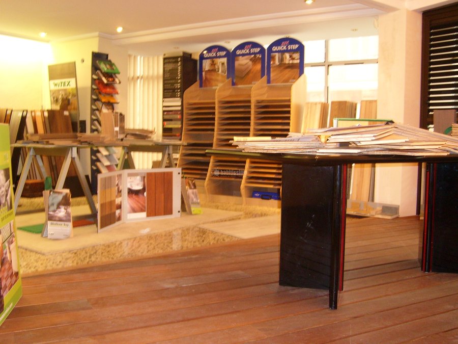 Reformas Viviendas, Moquetas Cesped Artifcial, Pavimentos Revestimientos