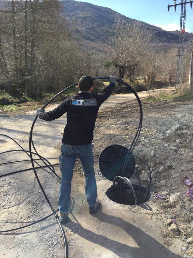 LINEA BAJA TENSIÓN 4x240mm2 Al PARA FINCA