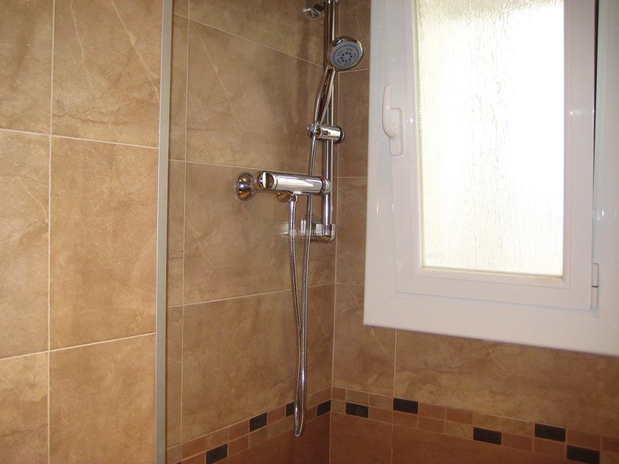 Reformas Viviendas, Pintores, Instaladores