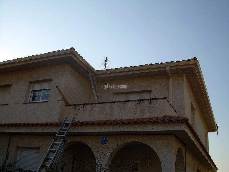 Fontaneros, Canalones, Depósitos