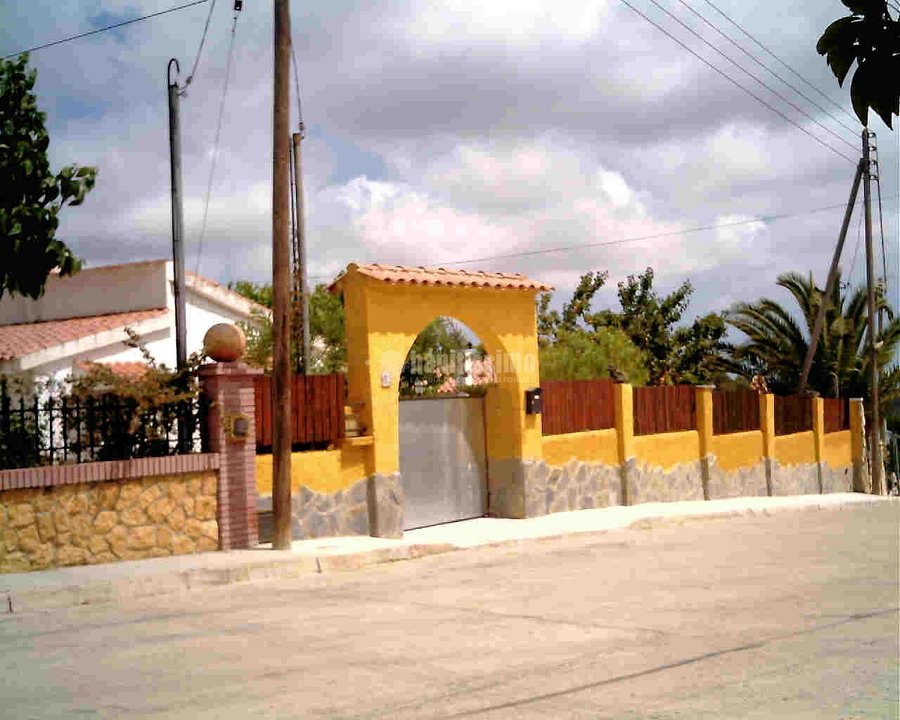 Reformas Viviendas, Construcciones Reformas, Tiendas