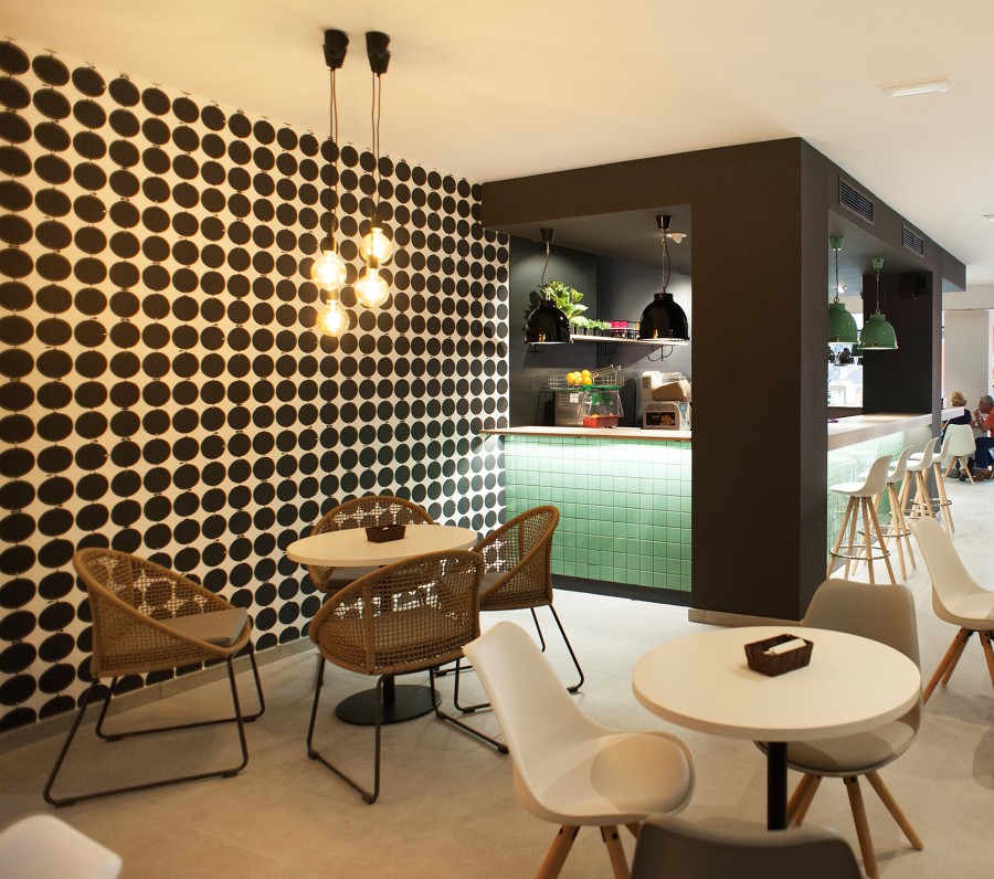 Papel pintado en negro y blanco cafetería | Sincro