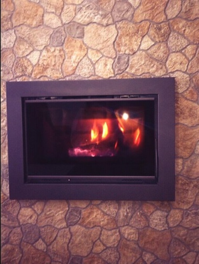 Carbel Kronos 80 con marco Especial