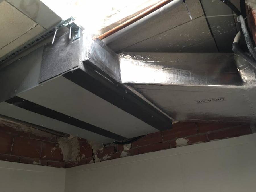 INSTALACIÓN MÁQUINA DE CONDUCTOS