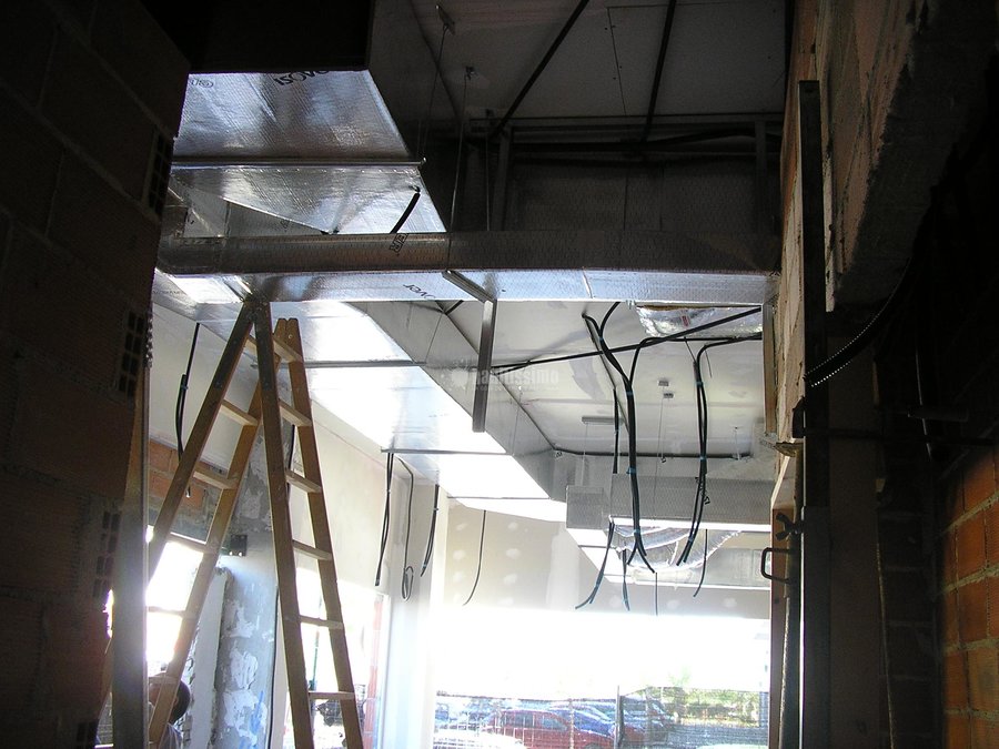 Reparación Electrodomésticos, Pintura Decorativa, Aire Acondicionado