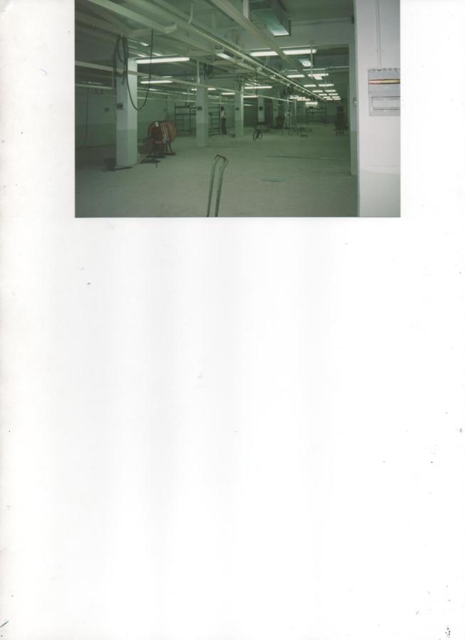 Instalacion de alumbrado para naves industriales