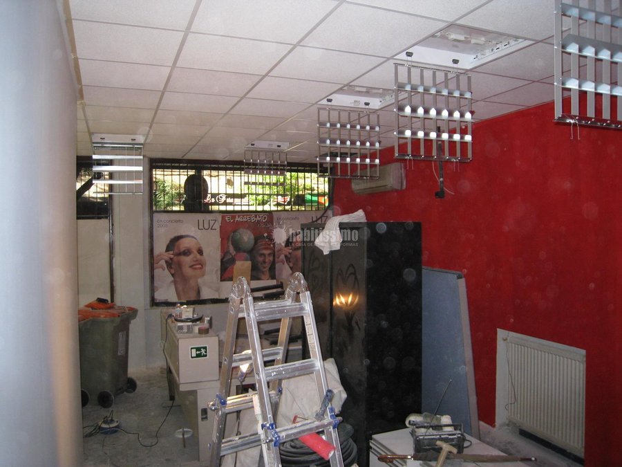 Construcción Casas, Ascensores, Materiales Fontanería