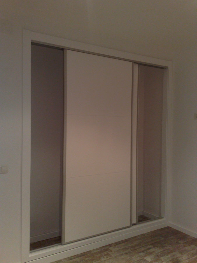ARMARIO PUERTAS CORREDERAS