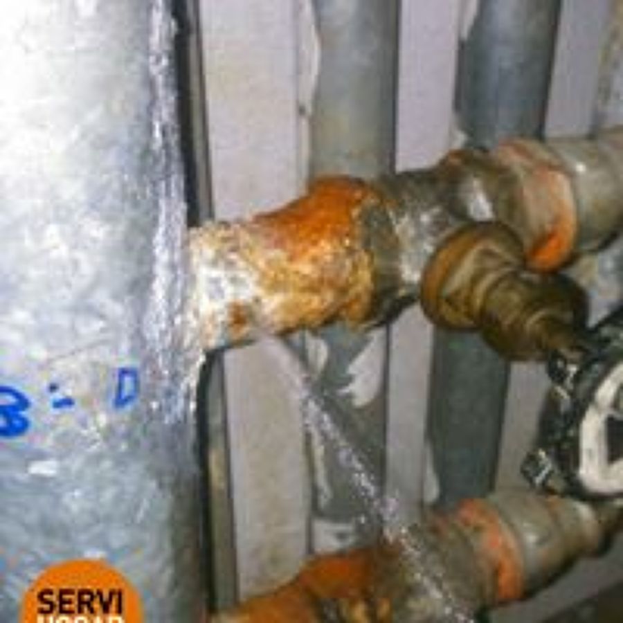 ROTURA TUBERIA GENERAL DE CALEFACCION