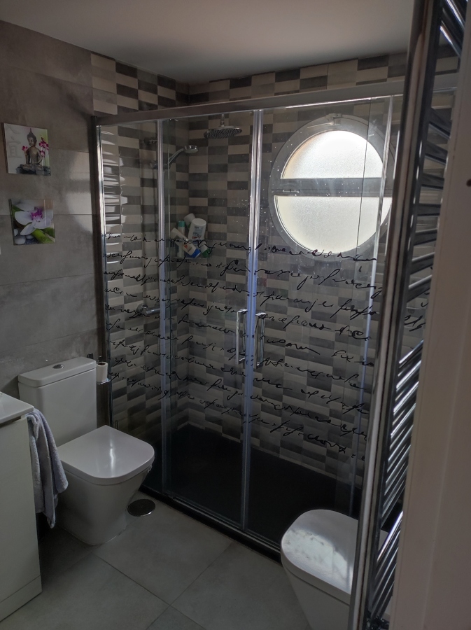 BAÑO REFORMADO 2