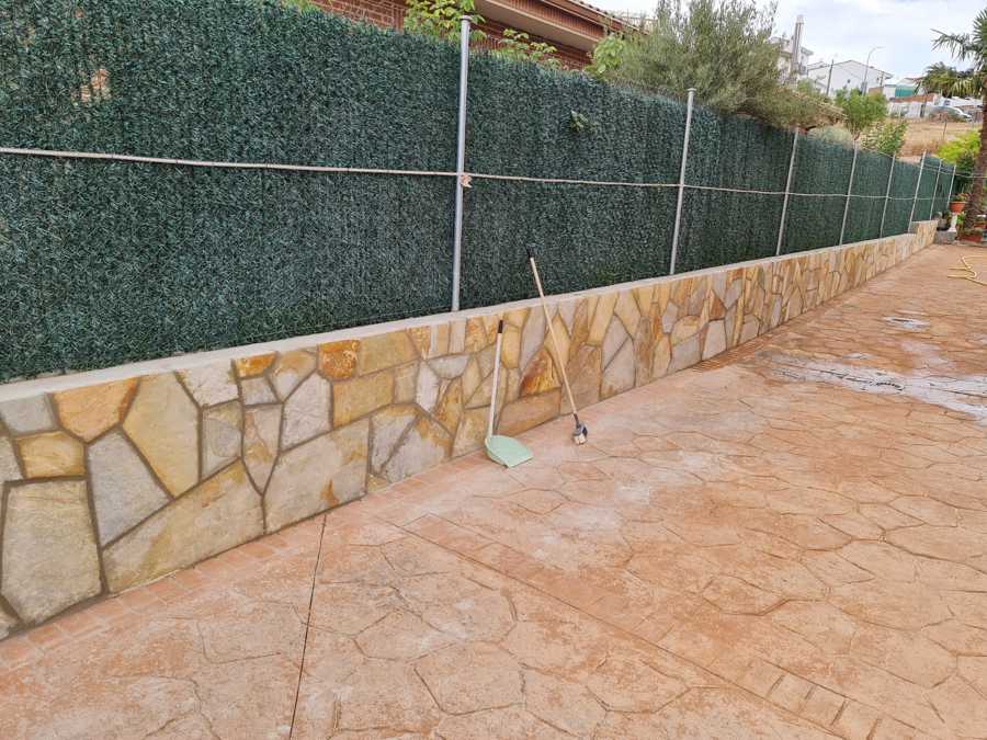 MURO EXTERIOR