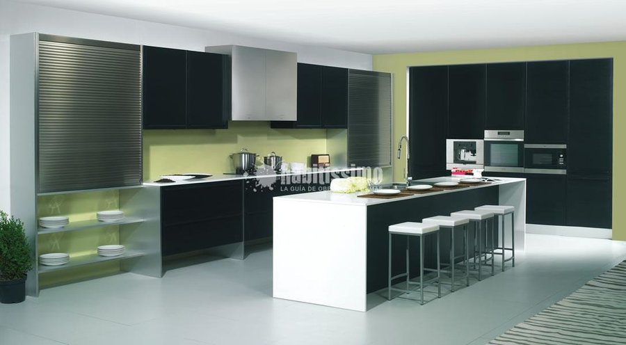 Reformas Viviendas, Construcciones Reformas, Diseño Cocinas