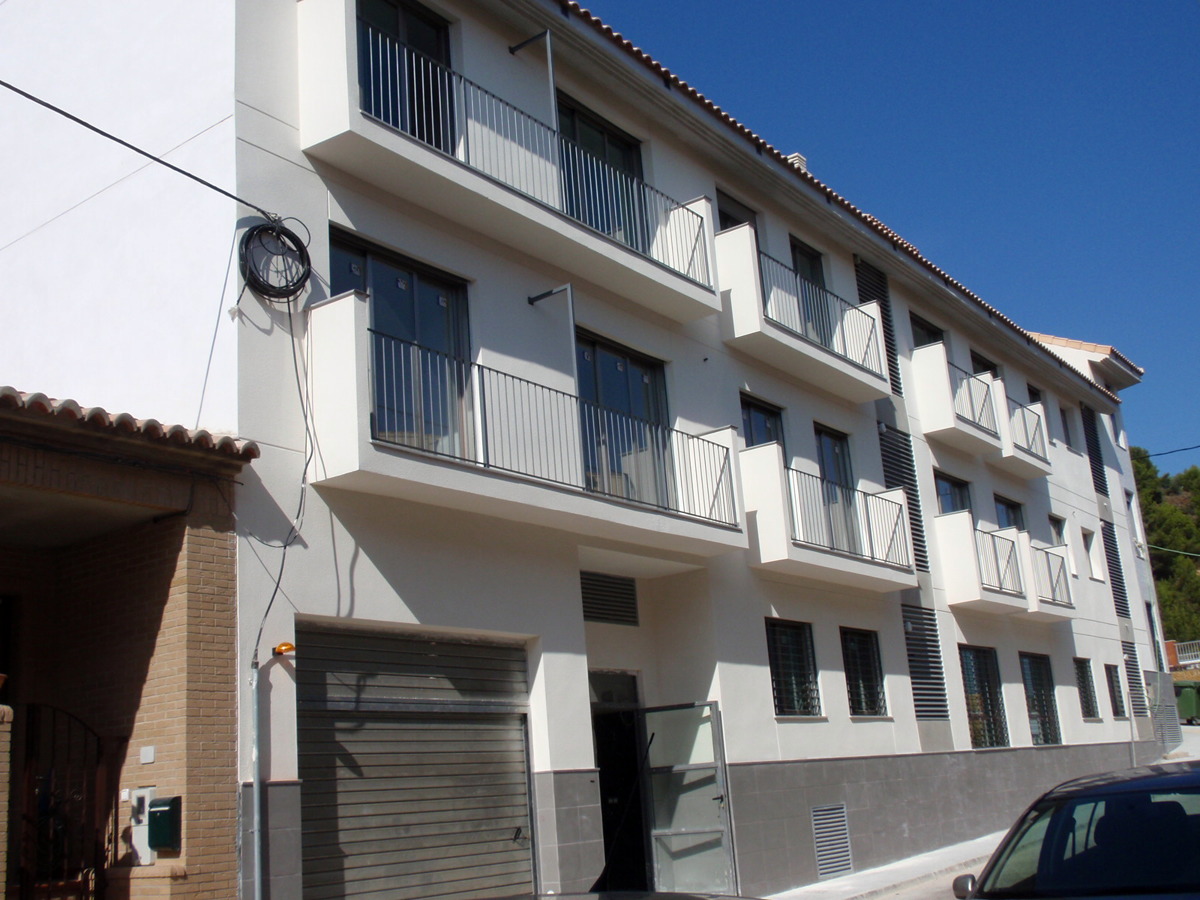 F*g! arQuiteQturas 17 viviendas en Gilet