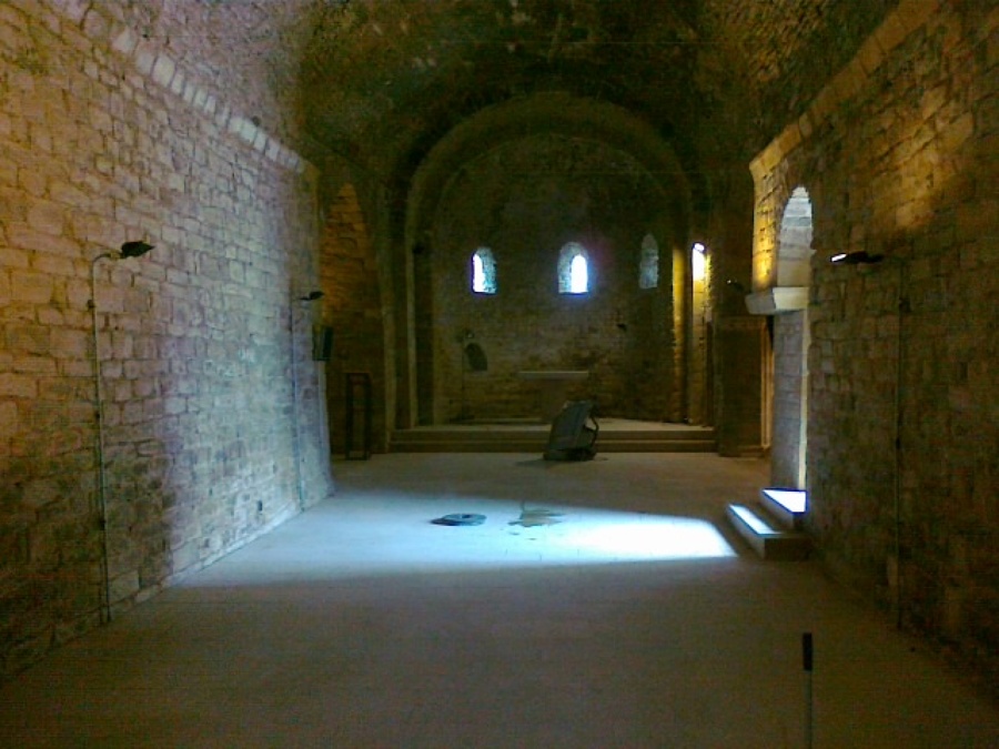 limpieza de suelos de piedra