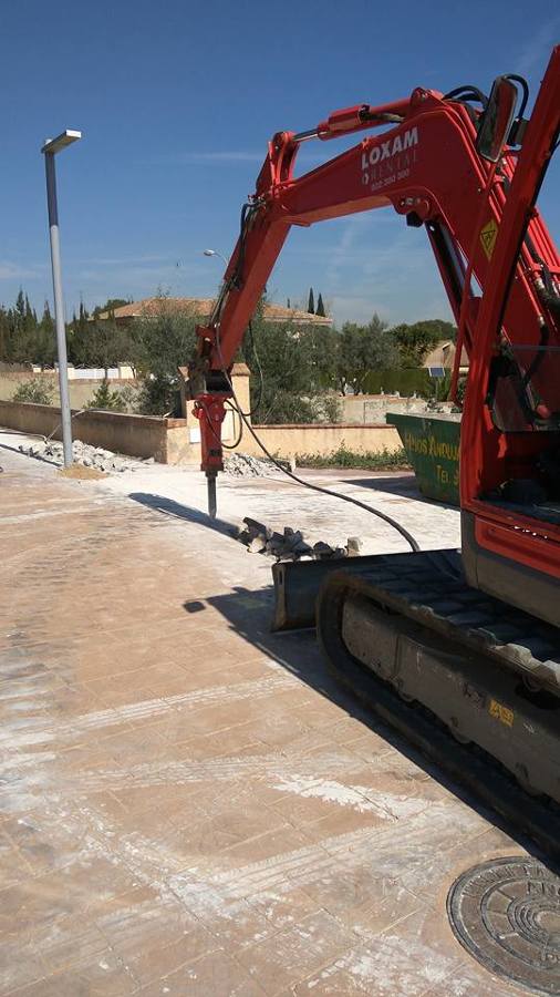 LEVANTADO DE PAVIMENTO