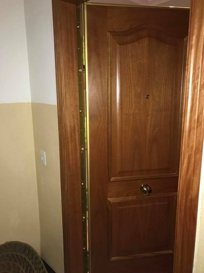 Cerradura 3 puntos todo el perímetro de hierro