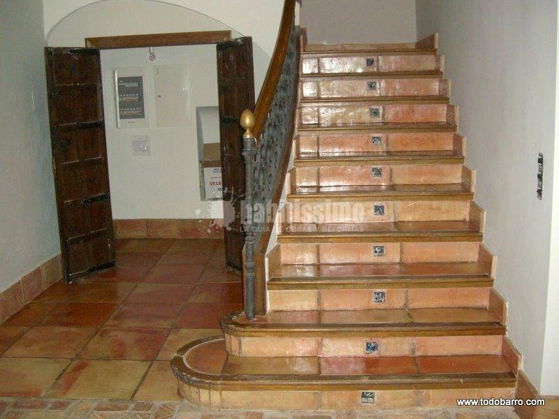 Revestimientos, Restauración, Pavimentos Cerámicos