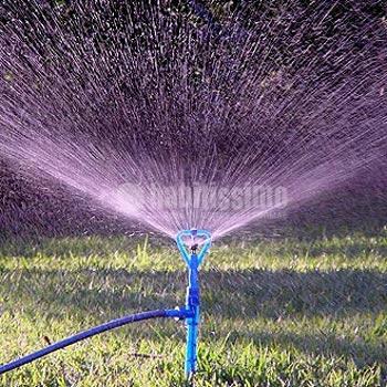 Jardineros, Riegos, Podas