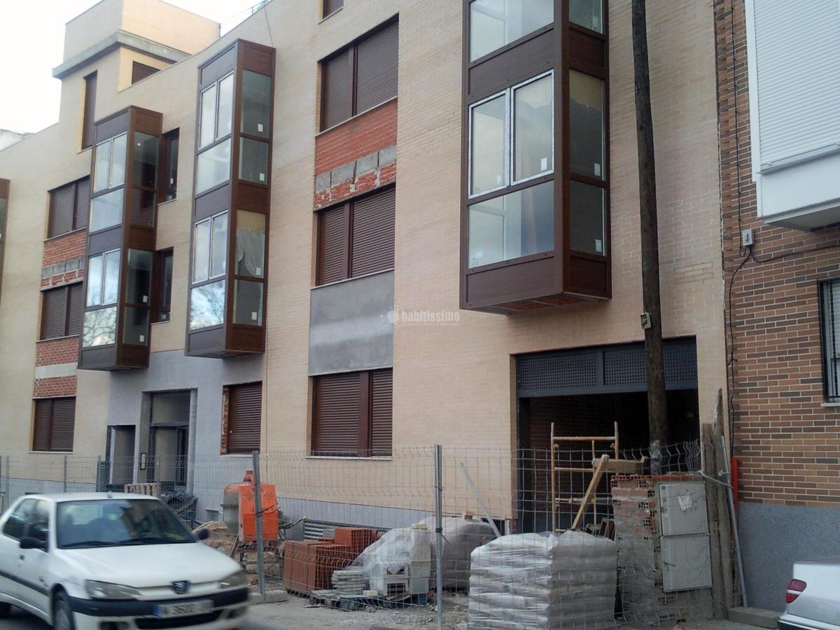 Reformas Comunidades, Construcciones Reformas